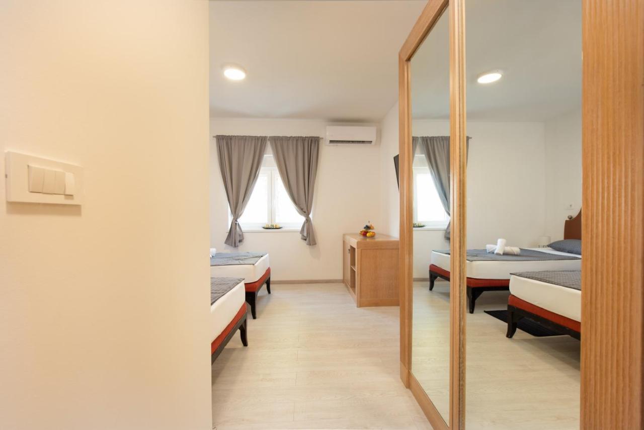 Hotel Potpićan Exteriér fotografie